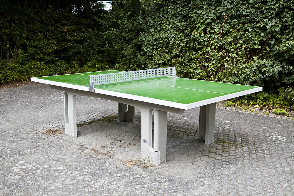 Table tennis unit Outdoor green